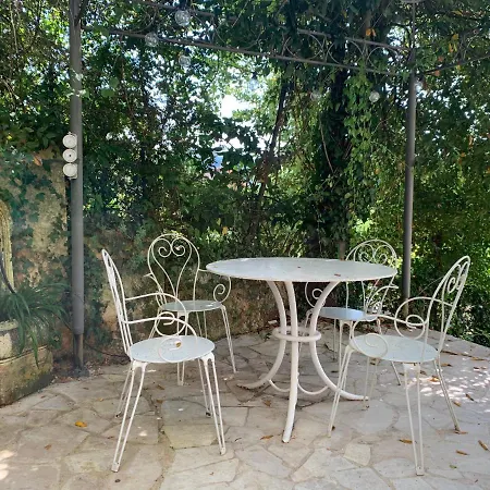 La Maison Carree - De Charme - Clim & Piscine Chauffee * Les Eyzies
