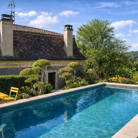 La Maison Carree - De Charme - Clim & Piscine Chauffee * Les Eyzies