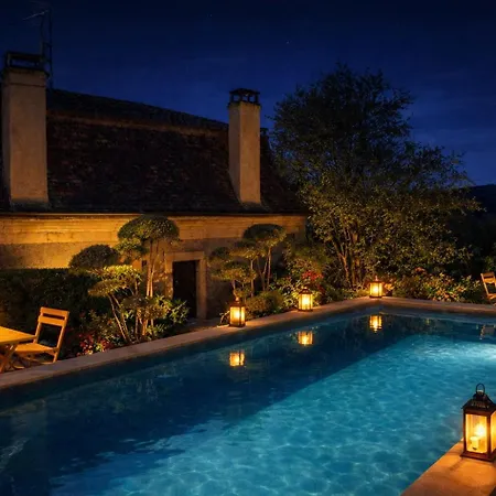 La Maison Carree - De Charme - Clim & Piscine Chauffee