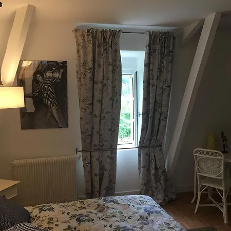 La Maison Carree - De Charme - Clim & Piscine Chauffee
