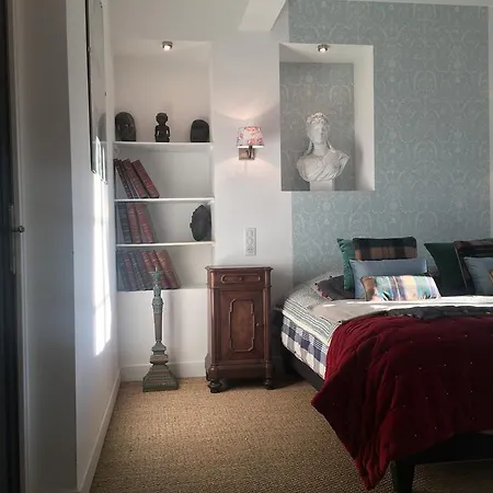 La Maison Carree - De Charme - Clim & Piscine Chauffee Ubytování v soukromí Les Eyzies