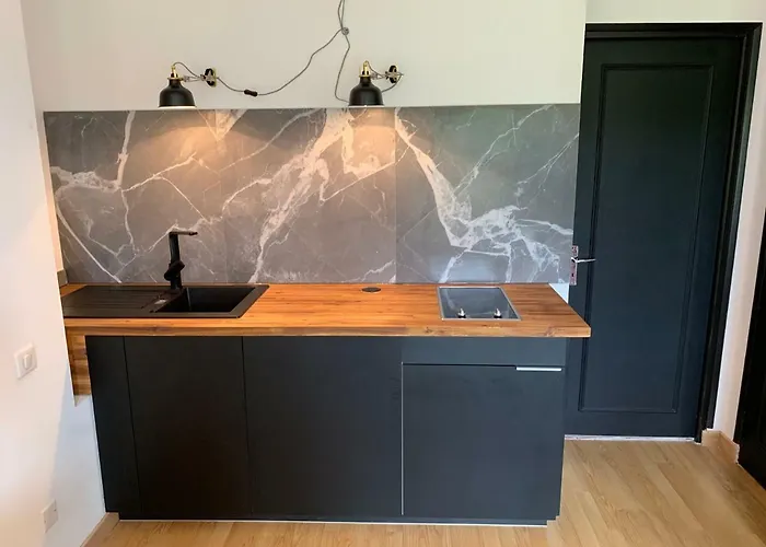 منزل للإقامة La Maison Carree - De Charme - Clim & Piscine Chauffee