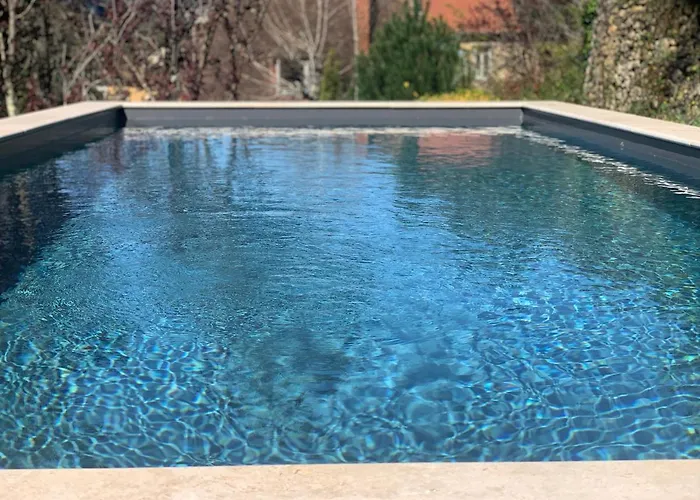 La Maison Carree - De Charme - Clim & Piscine Chauffee Les Eyzies